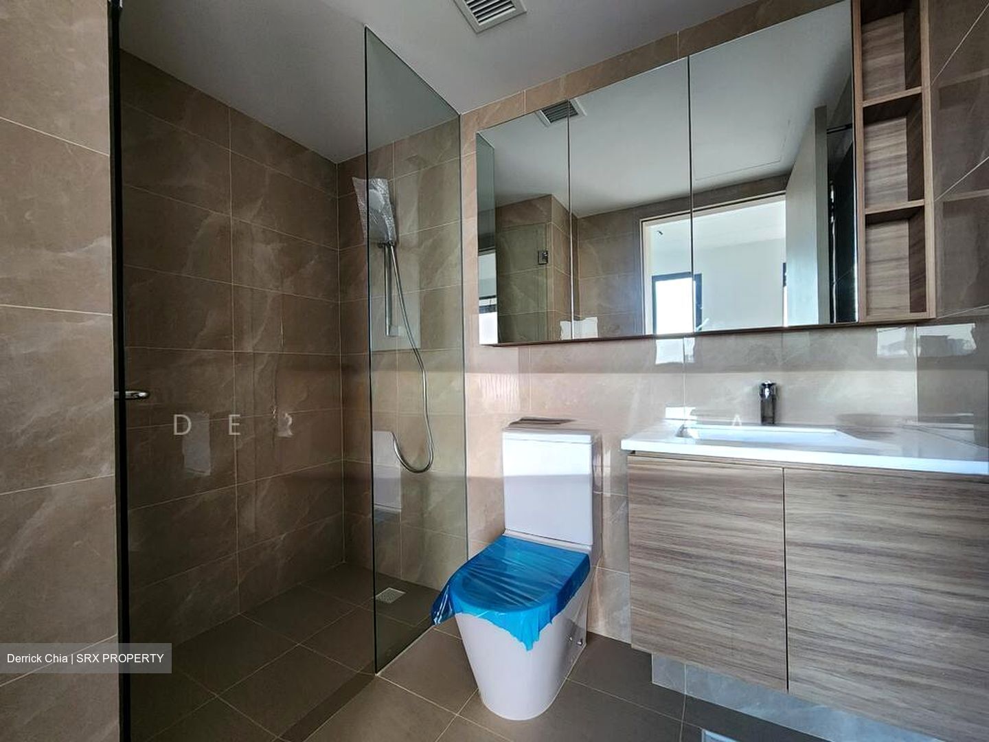 Treasure at Tampines (D18), Condominium #501894331